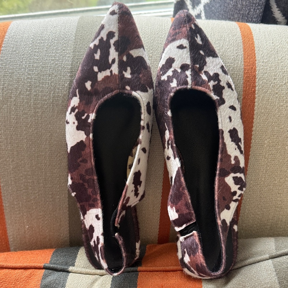 Pointed Toe Brown & White Cow-Print Women's Flats